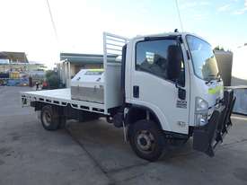2011 Isuzu NH NPS300 Flat Bed 4x4 Truck - picture0' - Click to enlarge