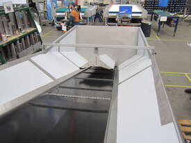 Wyma Creep Feed Hopper - picture1' - Click to enlarge