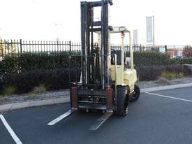 Hyster - 3T Gas Forklift with Fork Positioner - picture0' - Click to enlarge