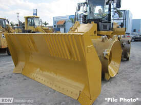 Caterpillar 816F 2 Compactor - picture0' - Click to enlarge