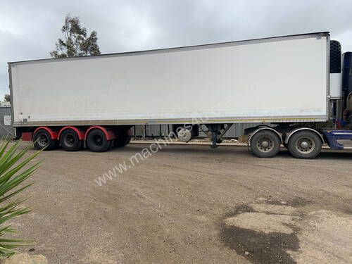 Southern Cross R/T Combination Refrigerated Van Trailer