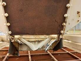 Industrial feeding hopper - picture2' - Click to enlarge