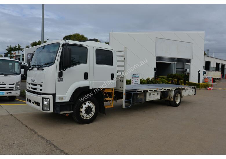 caption 2009 ISUZU FTR 900 - Dual Cab - Tray Truck