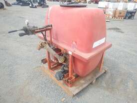 Tractor Spray Tank - picture0' - Click to enlarge