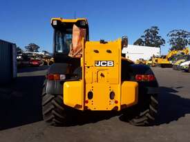 2017 JCB 560-80S T4i - picture2' - Click to enlarge