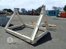 CABLE DRUM STAND & PALLET COMPRISING OF CABLE DRUM SPINDLES & JIB CRANE COLUMNS - picture0' - Click to enlarge