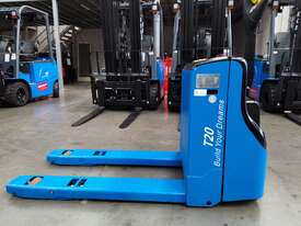 BYD 2T HEAVY DUTY Pallet Truck * EOFY SALE * - picture1' - Click to enlarge