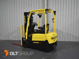 Hyster 3 Wheel Electric Forklift 1.8 Tonne 4600mm Container Mast Low Hours Current Model - picture0' - Click to enlarge
