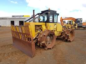 1990 Caterpillar 518 Skidder / Compactor *CONDITIONS APPLY* - picture0' - Click to enlarge