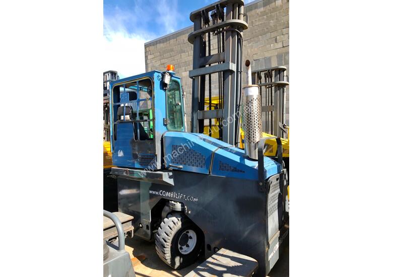 caption 4.0T LPG Multi Directional Forklift