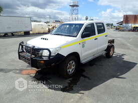 2012 TOYOTA HILUX KUN26R 4X4 DUAL CAB CHASSIS - picture0' - Click to enlarge