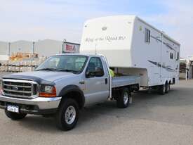 Fifth Wheeler Package Including 2003 Ford F250 XLT and 2007 King Of The Road 32FT Caravan - picture0' - Click to enlarge