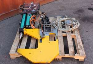 Tox Pressotechnik Clinching CLINCH TOOL HYDRAULIC PRESS TZ 05.464781.1