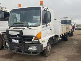 Hino FD - picture2' - Click to enlarge