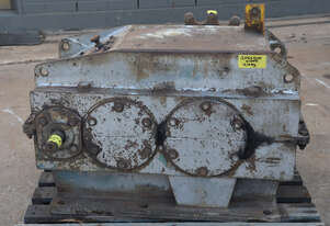 GEARBOX 125mm x 45mm shafts 24.51:1 Enclosed Gear Drive Gear Box