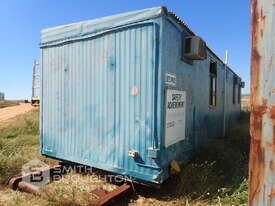 12M SKID MOUNTED TRANSPORTABLE SITE OFFICE ACCOMODATION - picture0' - Click to enlarge