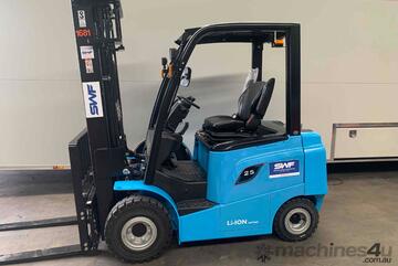 Ep Lithium Powered Forklifts