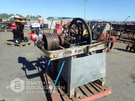 CUSTOM BUILT PETROL BELT DRIVEN CHAFF CUTTER - picture0' - Click to enlarge