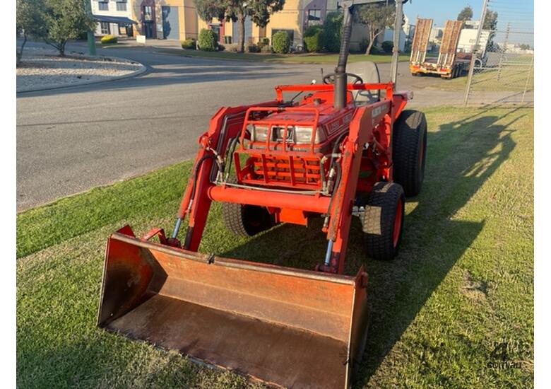 Used Kubota L2550 Tractors in , Listed on Machines4u