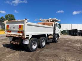 Fuso 6x4 Tipper - picture1' - Click to enlarge