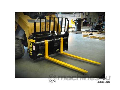 caption Digga Multifit Pallet Forks - Available in 1500kg & 1800kg