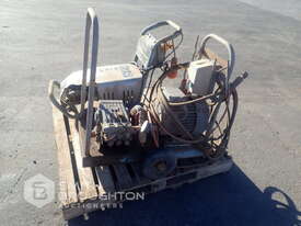 PALLET COMPRISING OF 2 X 3 PHASE PRESSURE WASHERS - picture0' - Click to enlarge