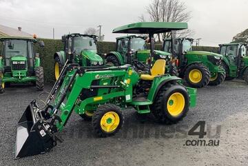 2021 John Deere 3033R紧凑型UT拖拉机