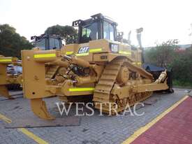 CATERPILLAR D8R Track Type Tractors - picture1' - Click to enlarge