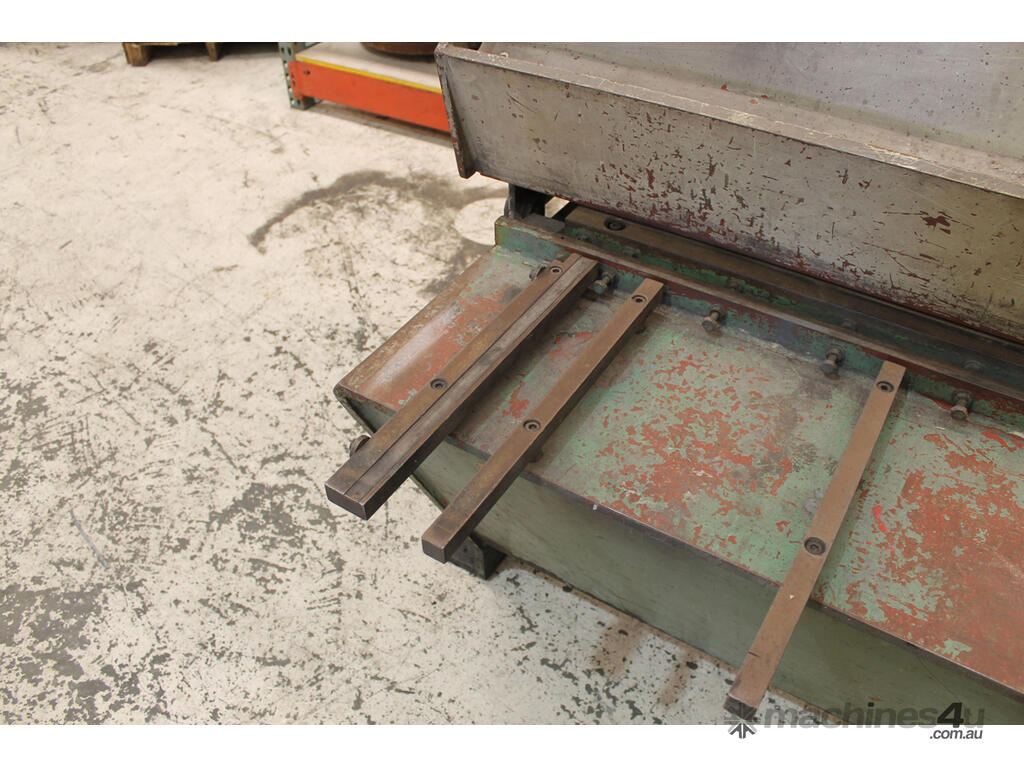 Used Not Specified Unknown Hydraulic 2 5m x 2mm Guillotine Hydraulic