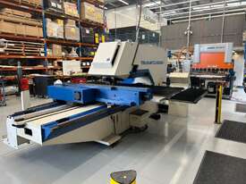 Turret punch - Trumpf Trumatic 2000R - picture1' - Click to enlarge