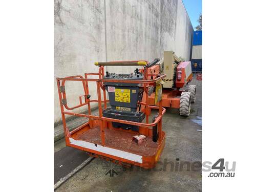 JLG 340AJ - 34ft 4x4 Knuckle Boom Lift