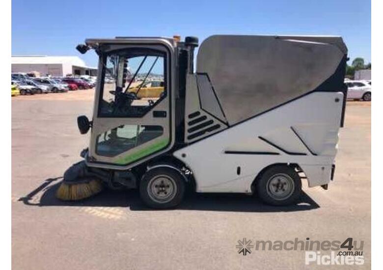 Used green machine 636 Ride On Sweeper in , - Listed on Machines4u