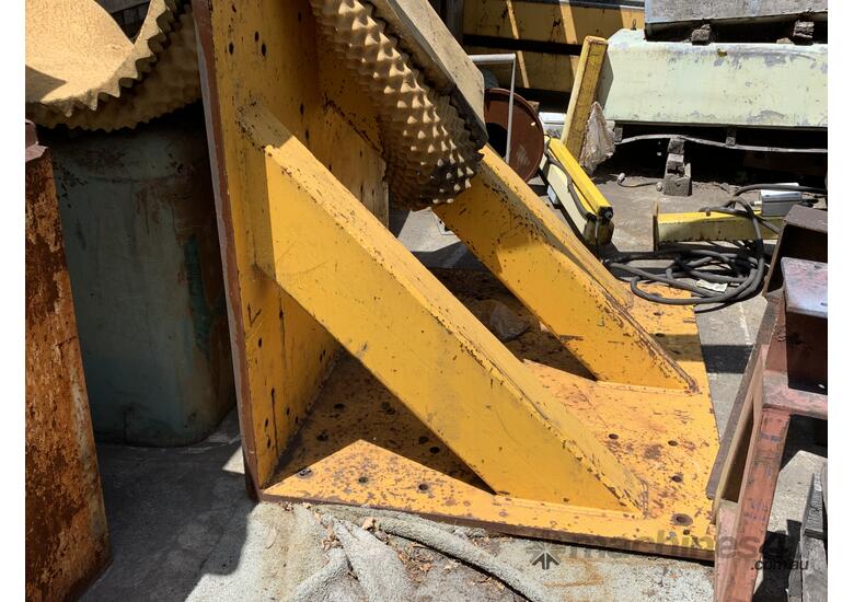 Steel Angle Plate - Factory Clearance Sale!