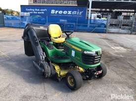 2015 John Deere X750 - picture0' - Click to enlarge