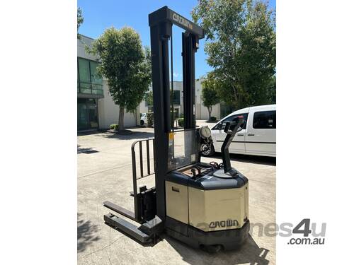 Crown Electric Forklift