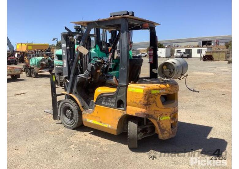 Used Nissan PL02A25U Counterbalance Forklift in , Listed on Machines4u