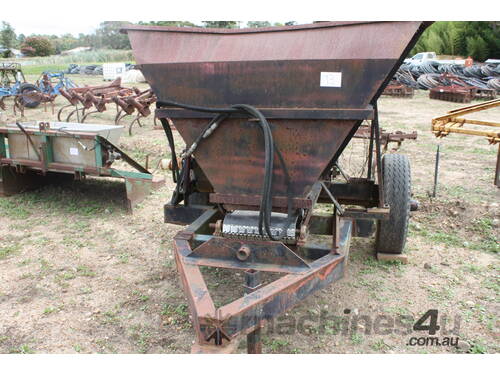 Belt Manure Spreader