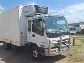 Isuzu FRR550L - picture0' - Click to enlarge