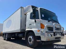 2015 Hino 500 2628 FL Refrigerated Pantech - picture0' - Click to enlarge