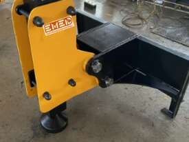 Excavator Post Rammer available to suit various Excavators from 0.8 to 7 Ton - picture1' - Click to enlarge