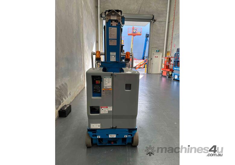 caption Genie GR20 - 20ft Electric Run About Man Lift