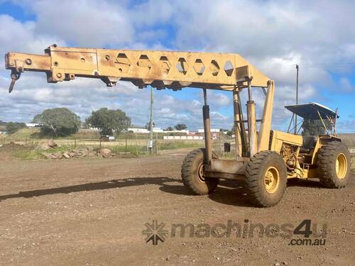 caption international tractor crane