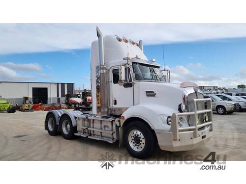 Kenworth T409