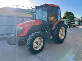 Daedong Kioti DK902C Cab Tractor - picture0' - Click to enlarge