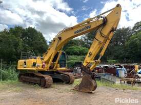 Komatsu PC300-8 - picture0' - Click to enlarge