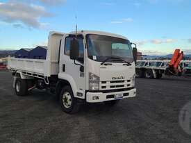 Isuzu FRR 500 - picture0' - Click to enlarge