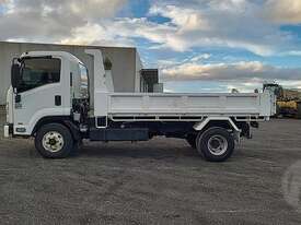 Isuzu FRR 500 - picture2' - Click to enlarge