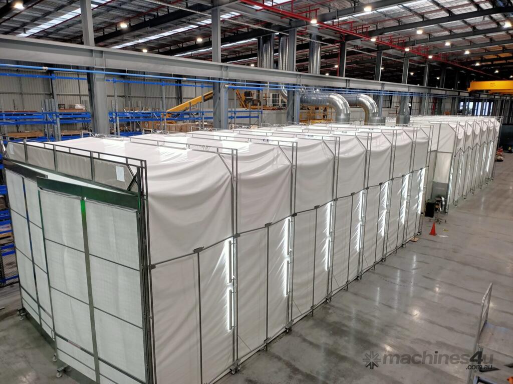 New rollabooth Automotive Spray Booth with Portable Retractable