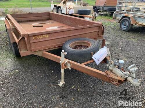 1995 Victorian Trailers Tandem Axle Box Trailer