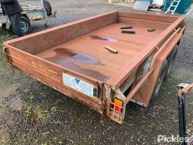 1995 Victorian Trailers Tandem Axle Box Trailer - picture1' - Click to enlarge